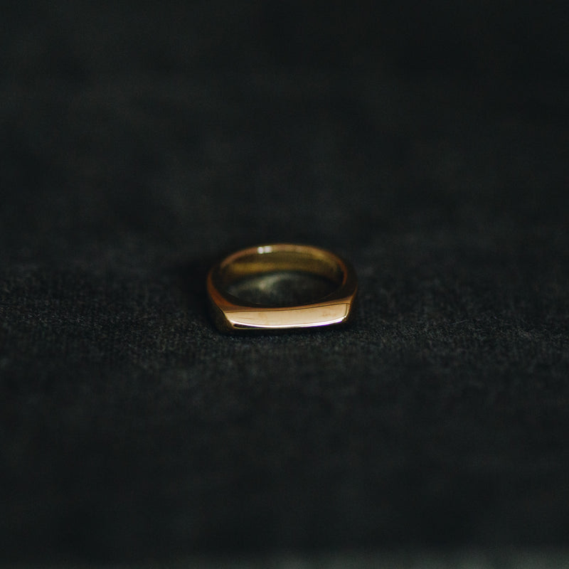 Stéphanie 18K Gold Plated Stainless Steel Bevel Ring Elegant Comfortable Jewelry